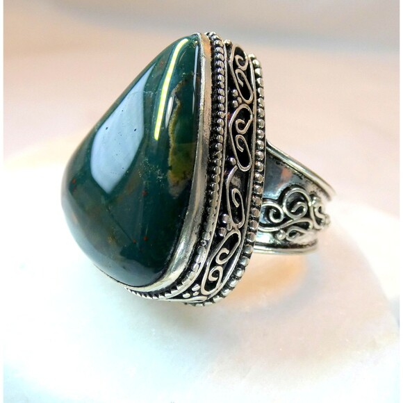 Large Bloodstone Heliotrope Sterling Silver Ring Size 7.25 - Picture 2 of 8